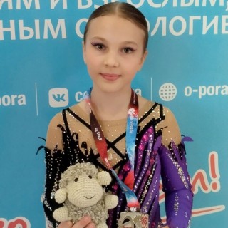 Воздушные, пластичные, грациозные девочки.